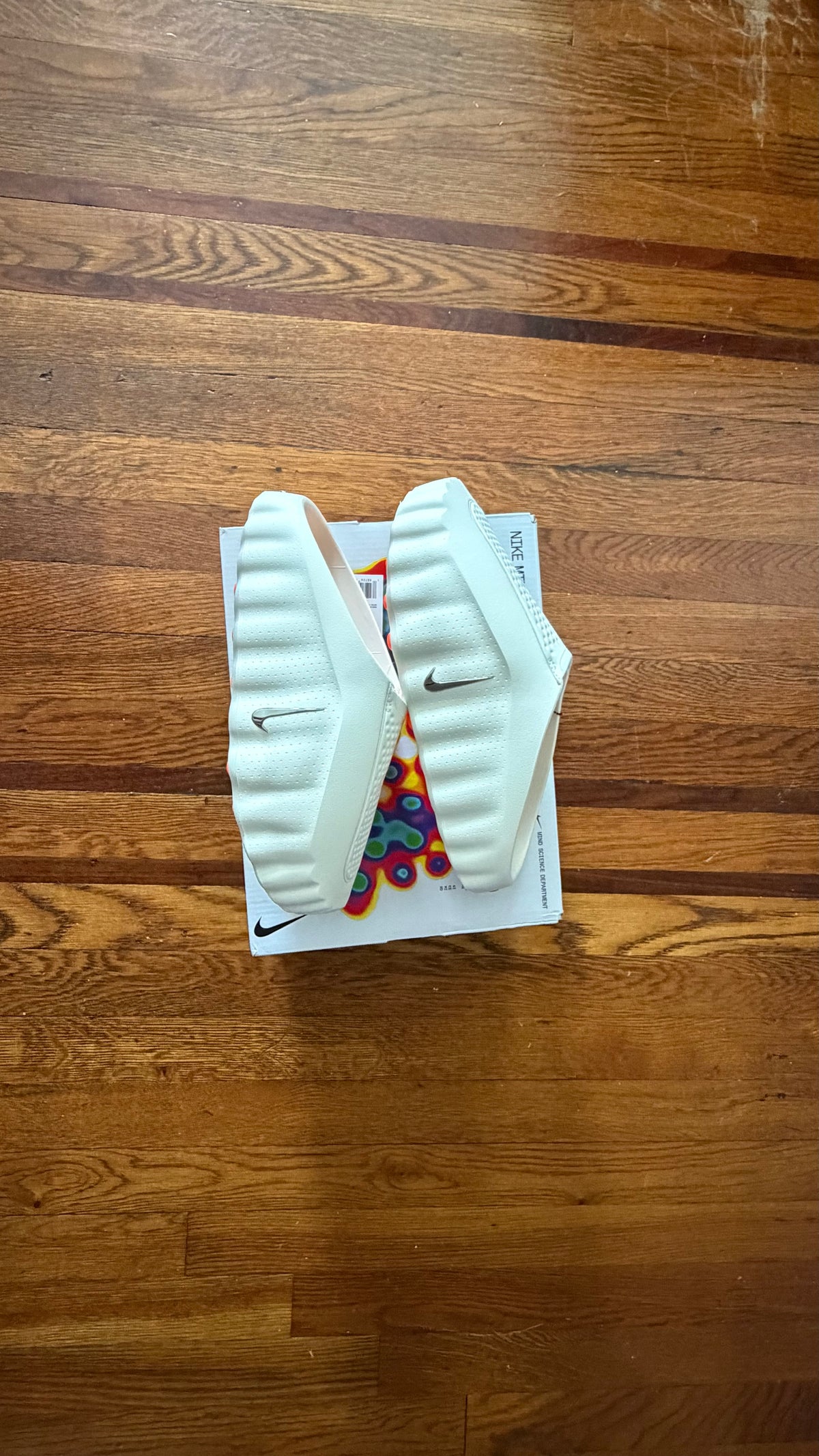 Nike Mind 001 Slip-On Low Top Sneakers White/Orange Unisex HQ4309-100