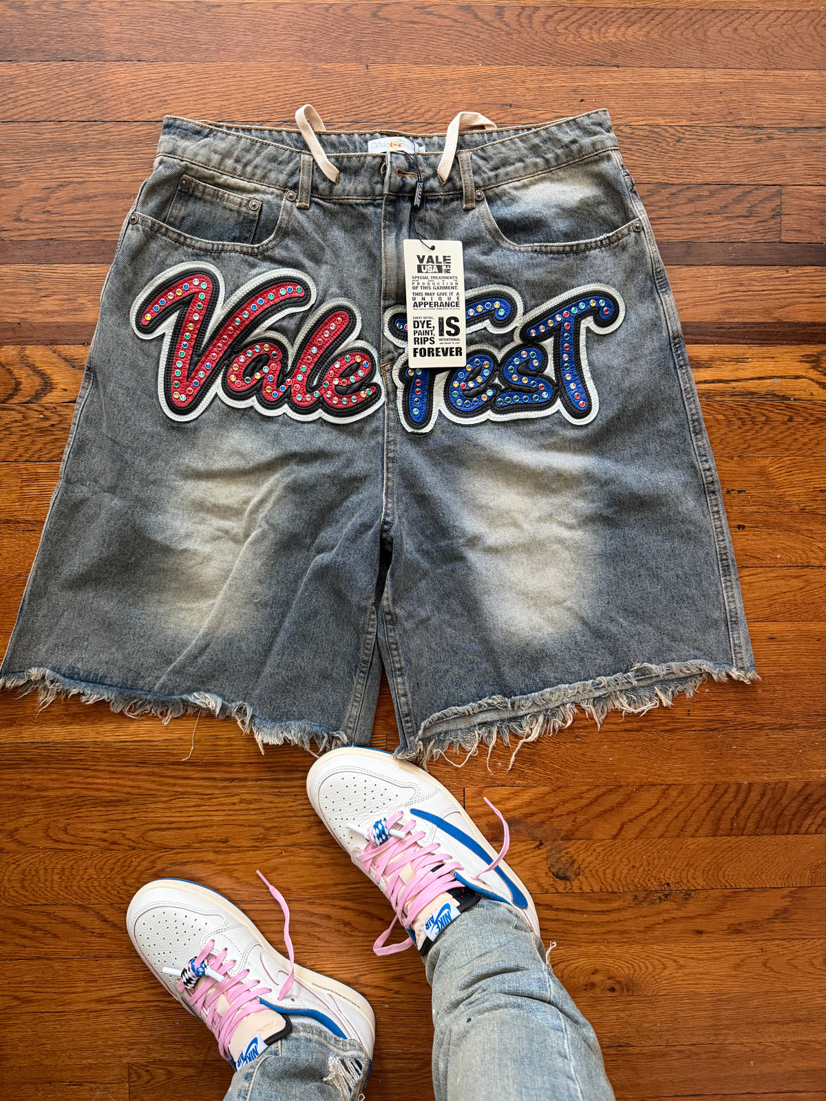 VALE FEST JORTS