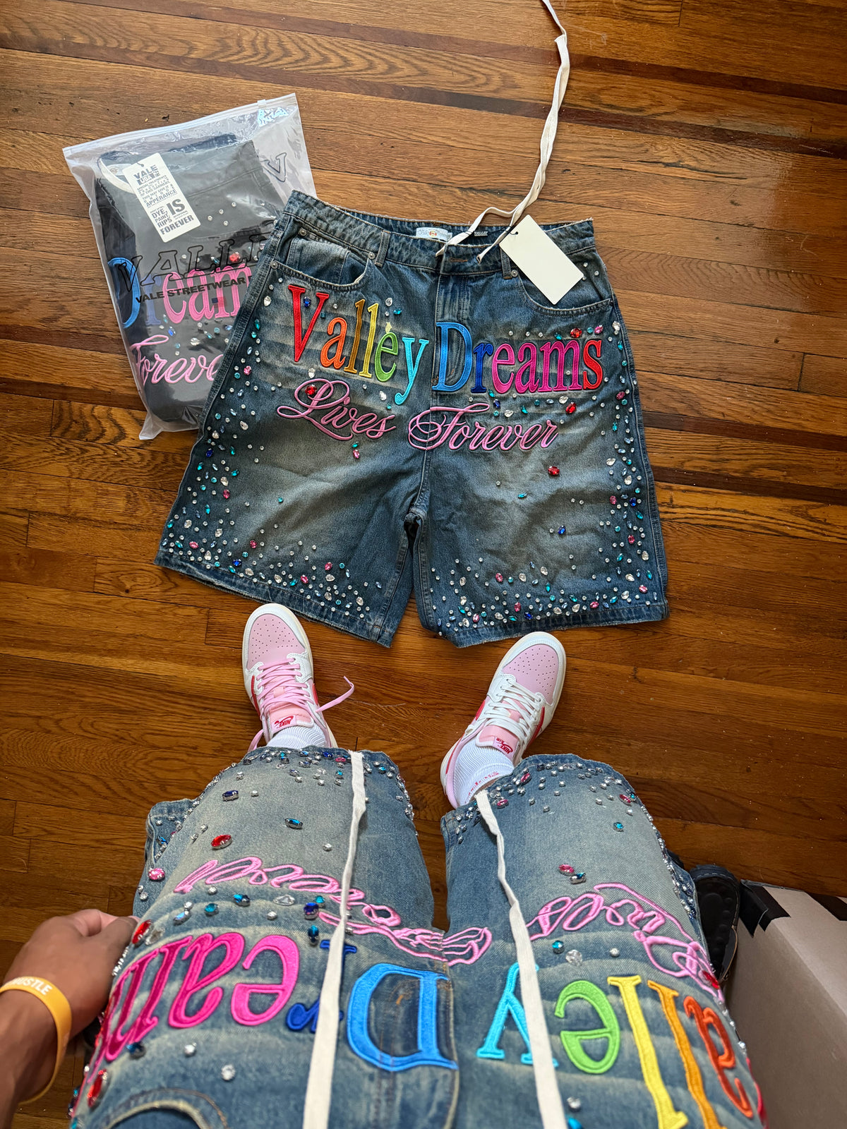 VALE FOREVER JORTS ICE CREAM